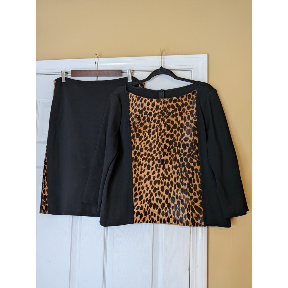 St. John Leopard Calf Hair Knit Skirt Set Size 12 Designer Matching Set Chic